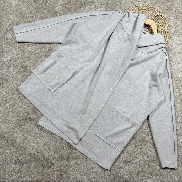 Free People Long Sleeve Hooded Sweater Cardigan Oversized in Light Gray XS/S - Picture 2 of 16